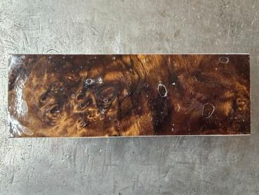 Stabilisierte Walnussmaser 17